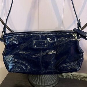 The Sak Genuine Leather Shiny Navy Shoulder Bag